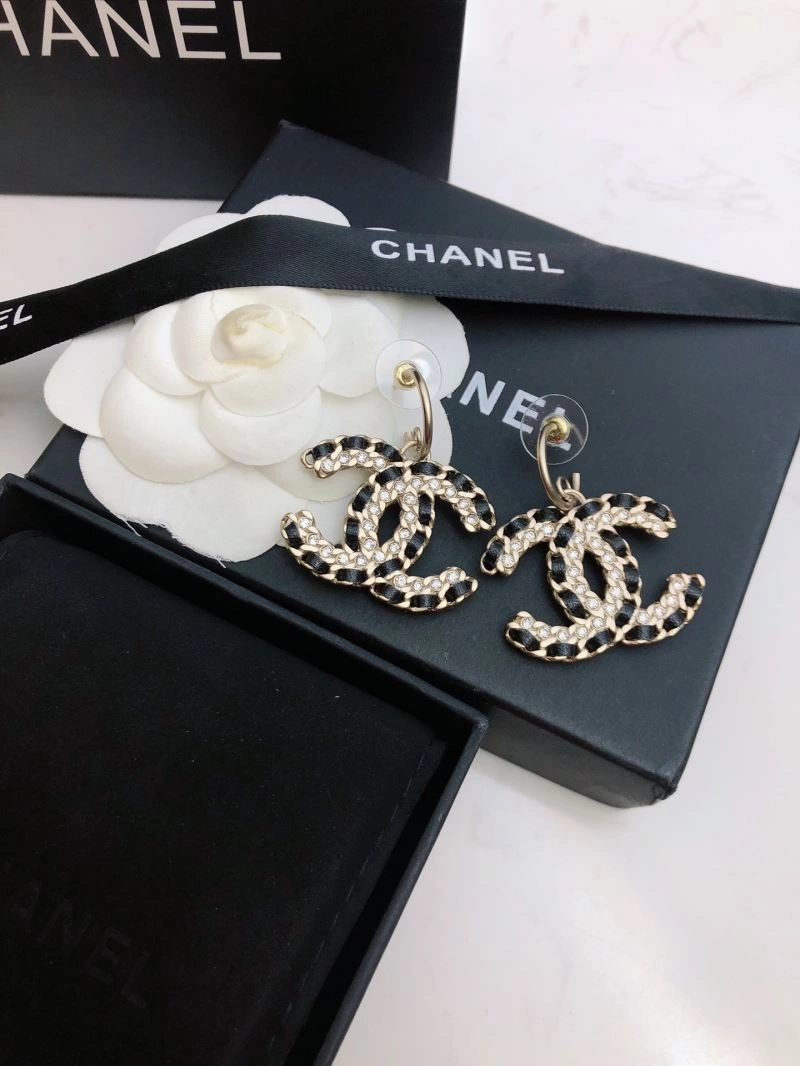 Chanel Earrings WellDesigned 231715