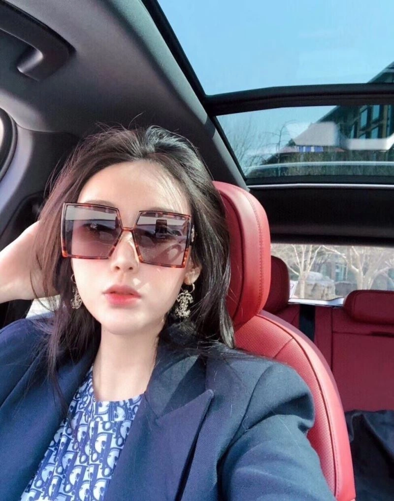 Chanel Earrings WellDesigned 231715
