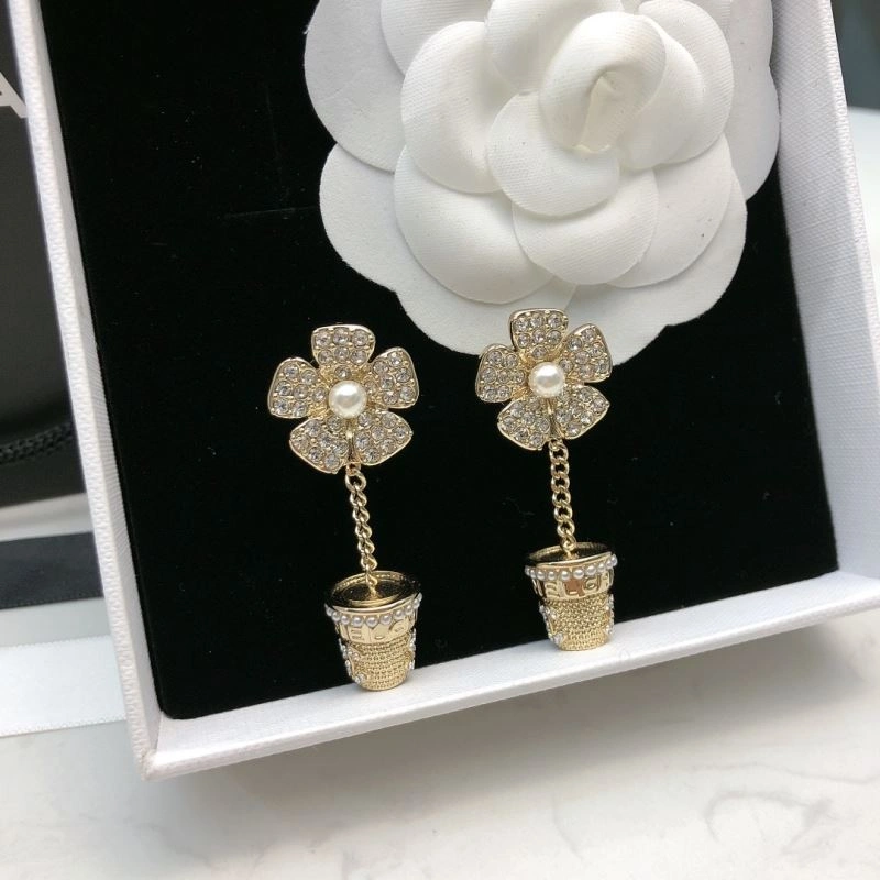 Chanel Earrings Attractive 231735