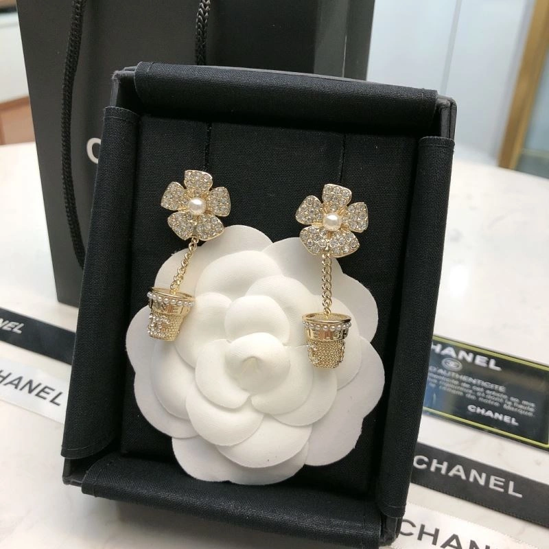 Chanel Earrings Attractive 231735