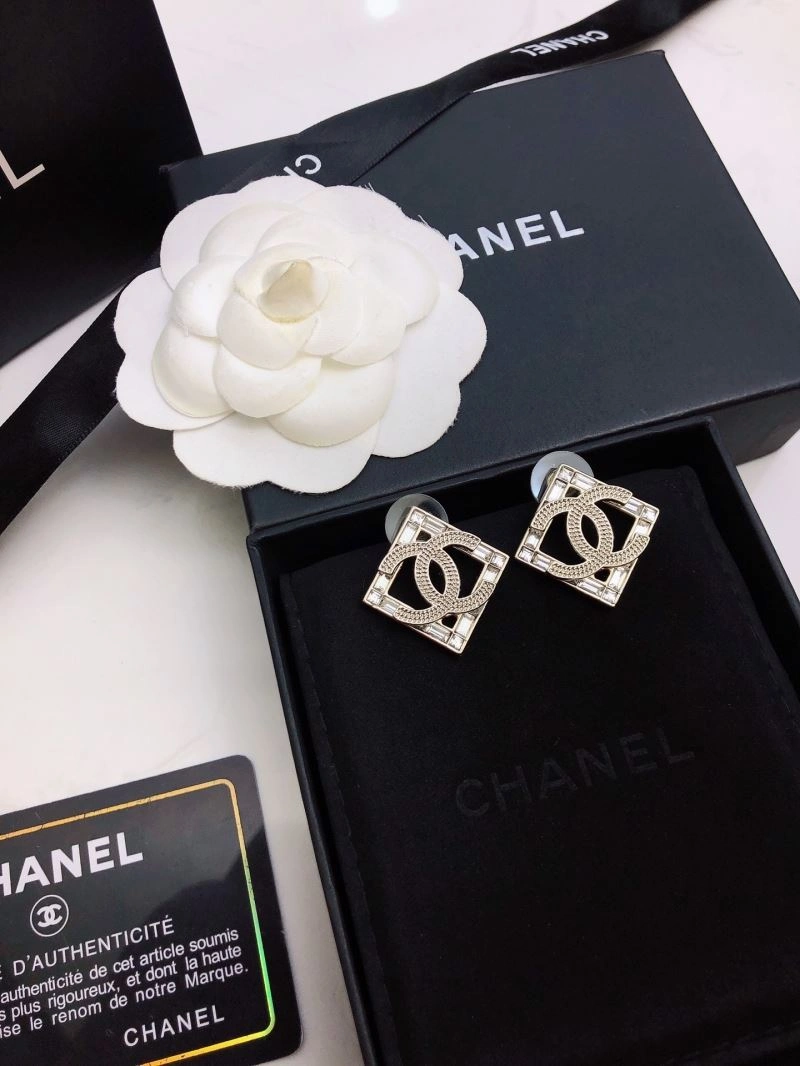 Chanel Earrings WrinkleFree 231711