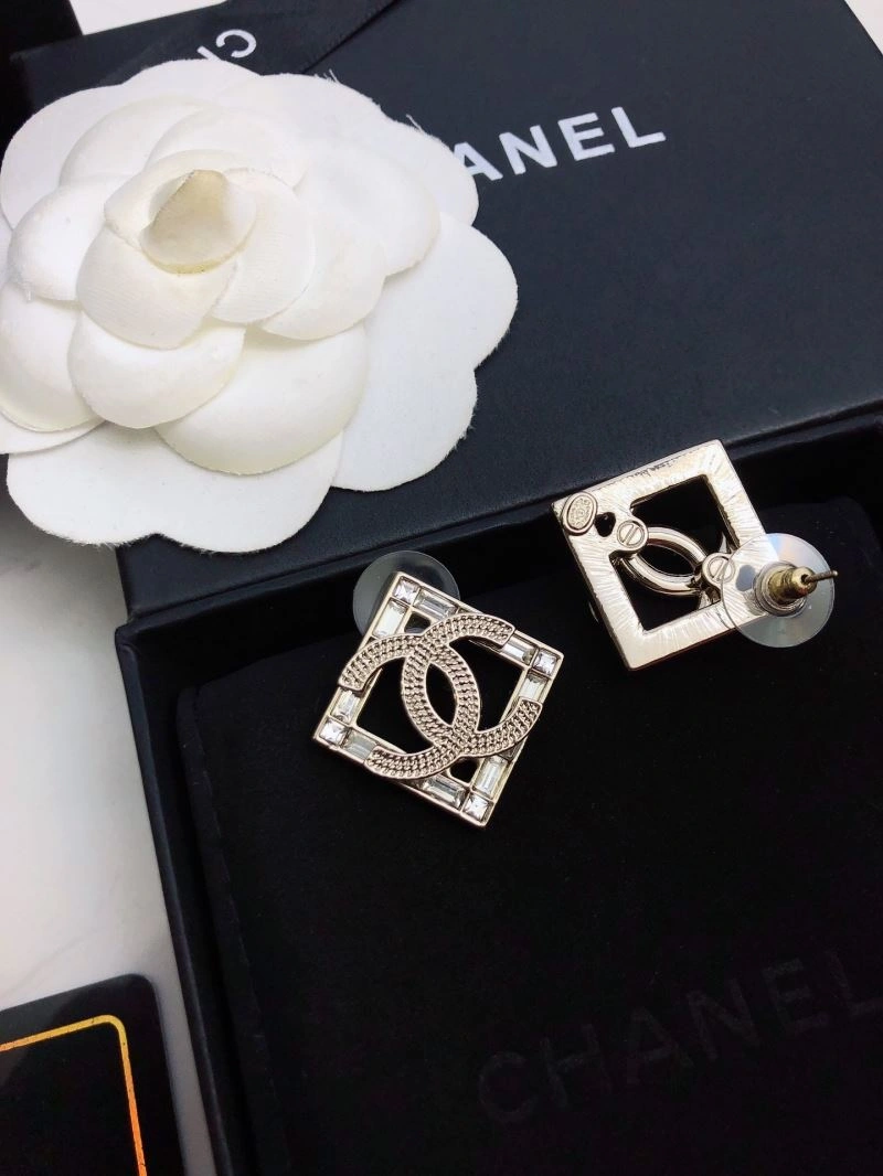 Chanel Earrings WrinkleFree 231711