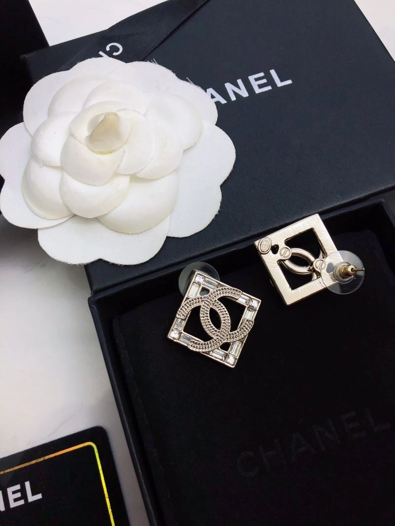Chanel Earrings WrinkleFree 231711
