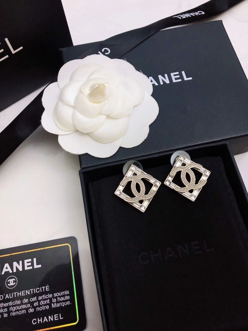 Chanel Earrings WrinkleFree 231711