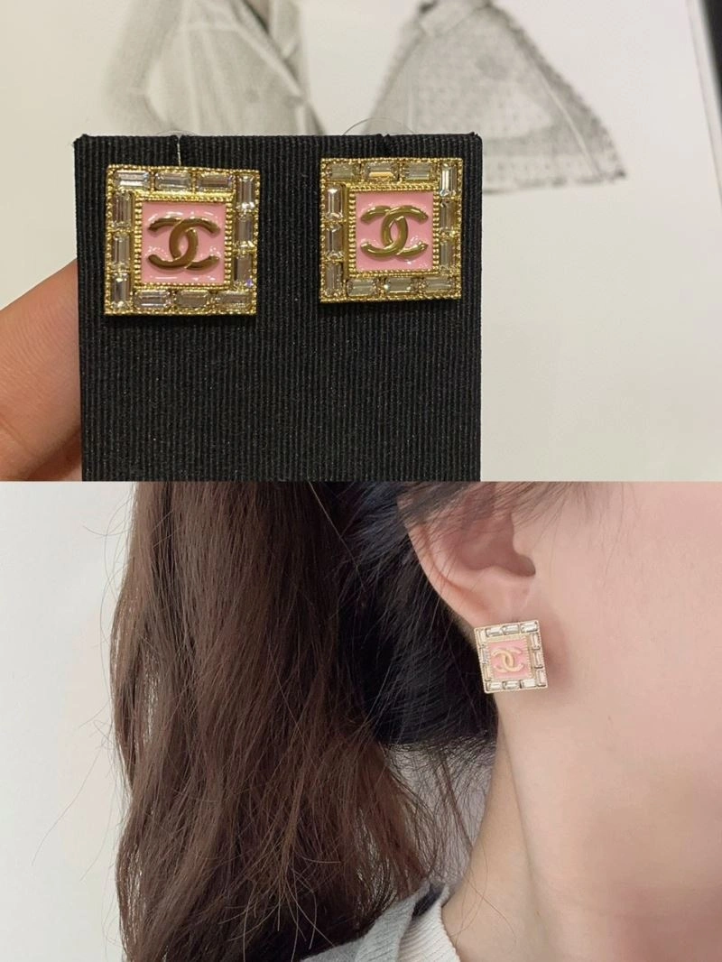 MoistureWicking Chanel Earrings 231714