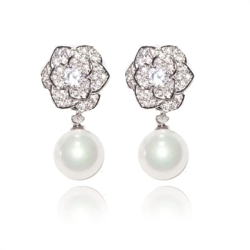 Chanel Earrings Neat 231773