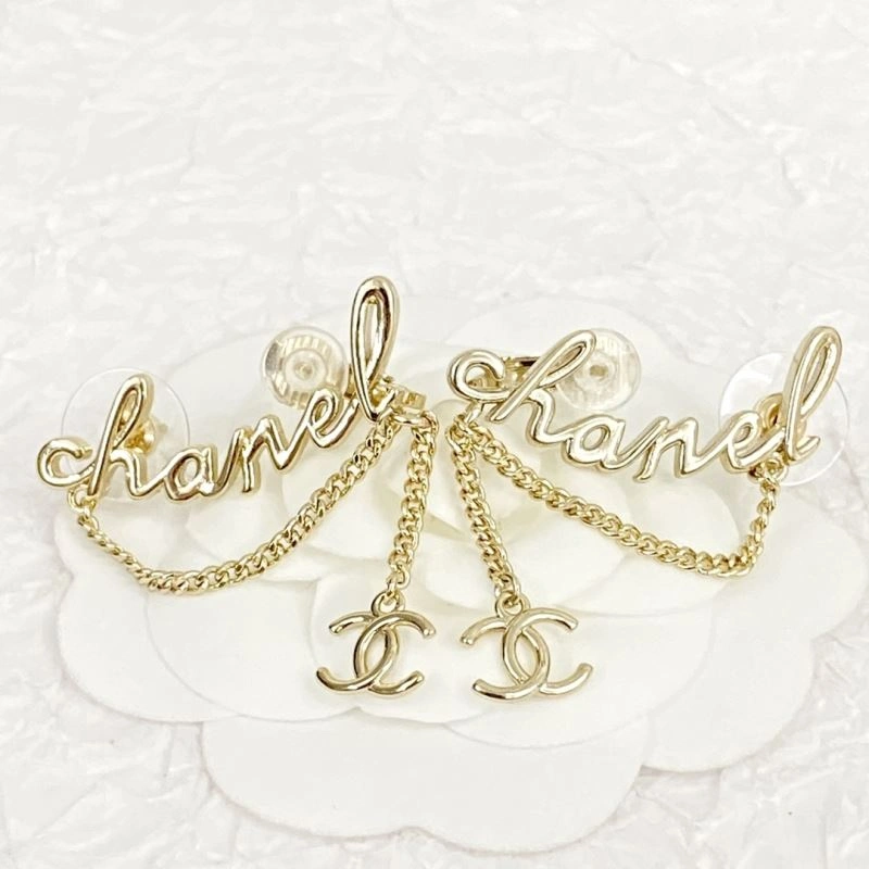 Casual Chanel Earrings 231709