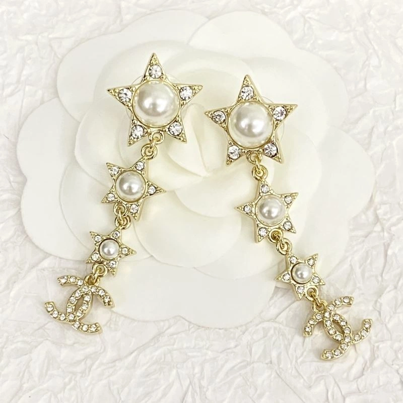 Sustainable Chanel Earrings 231699