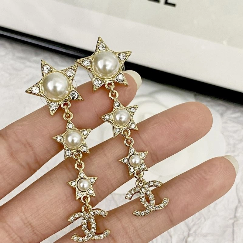 Sustainable Chanel Earrings 231699
