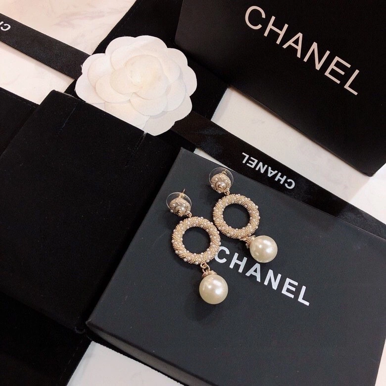 WrinkleFree Chanel Earrings 231713