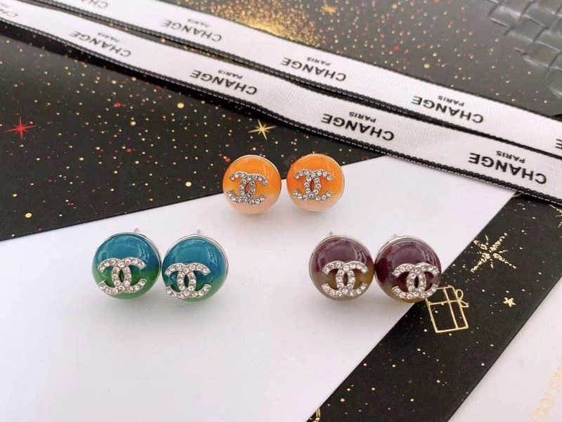 Breathable Chanel Earrings 231697
