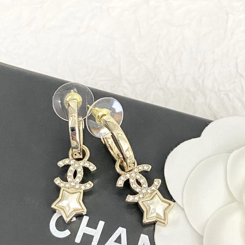 Chanel Earrings EyeCatching 231688