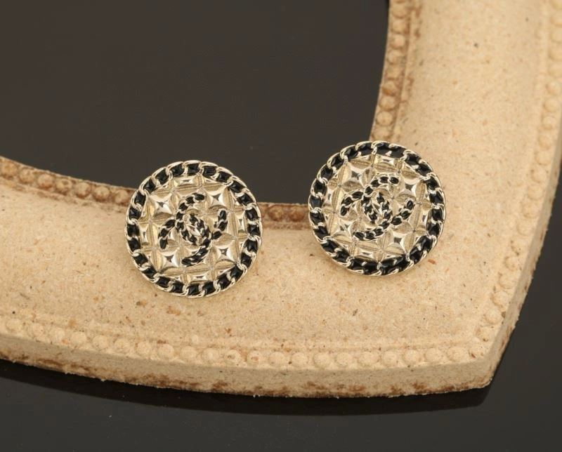 Bright Chanel Earrings 231701
