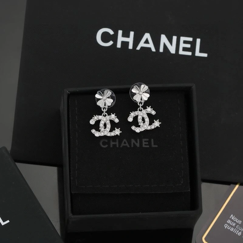 NewStyle Chanel Earrings 231754