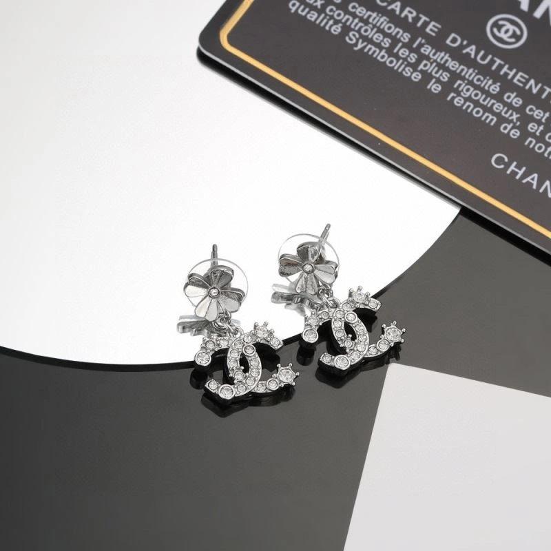 NewStyle Chanel Earrings 231754