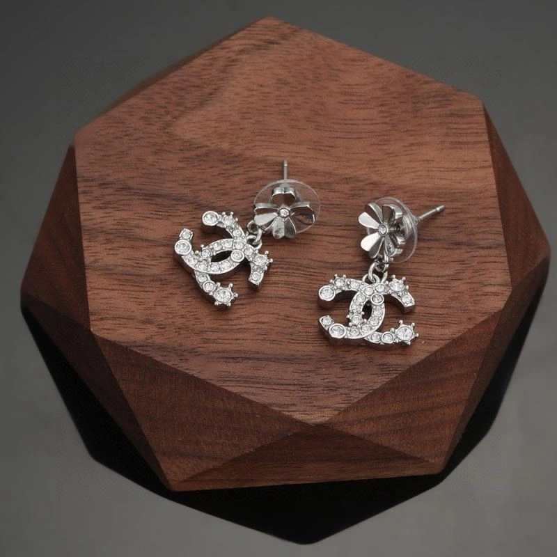 NewStyle Chanel Earrings 231754