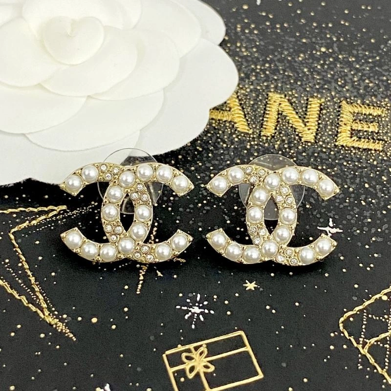 Practical Chanel Earrings 231680