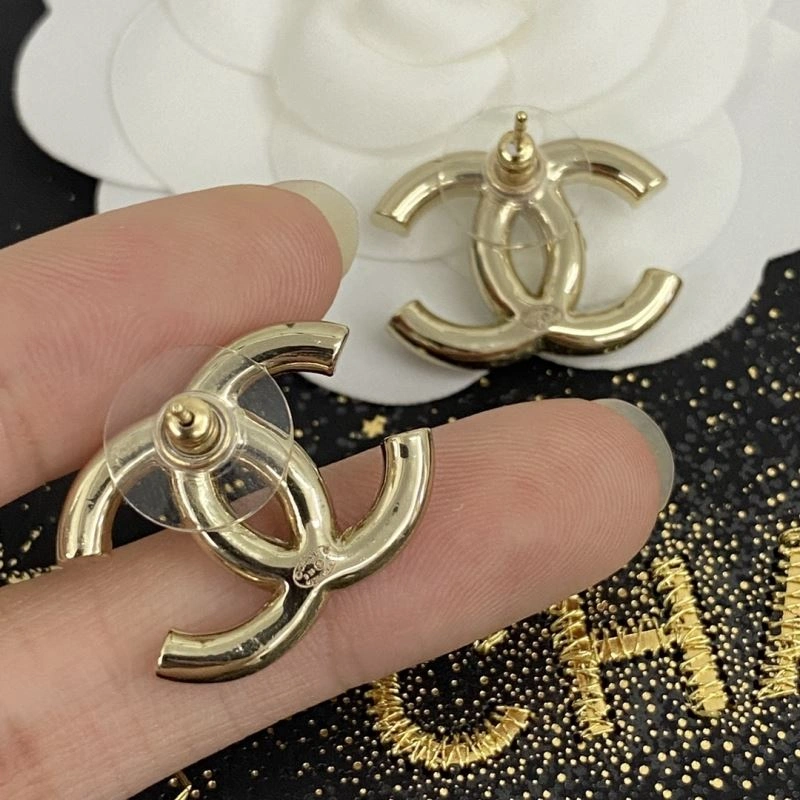 Practical Chanel Earrings 231680