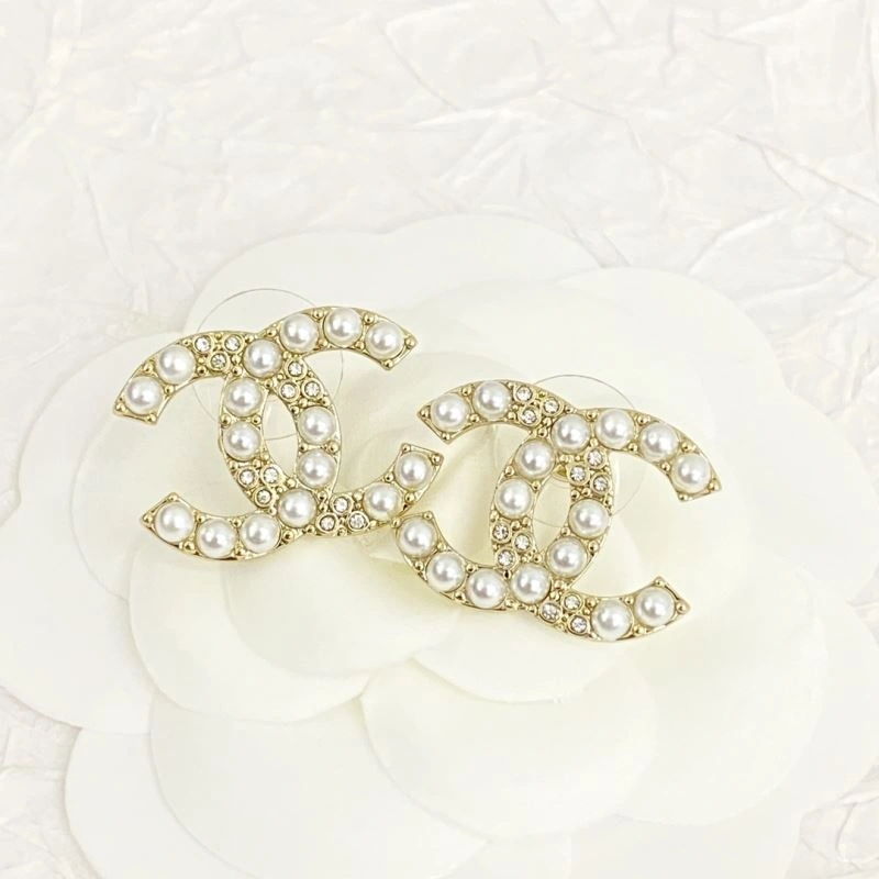 Practical Chanel Earrings 231680