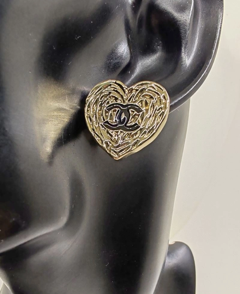 Effortless Chanel Earrings 231689