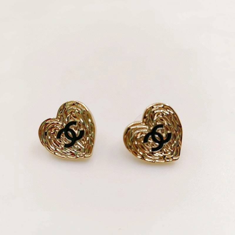 Effortless Chanel Earrings 231689
