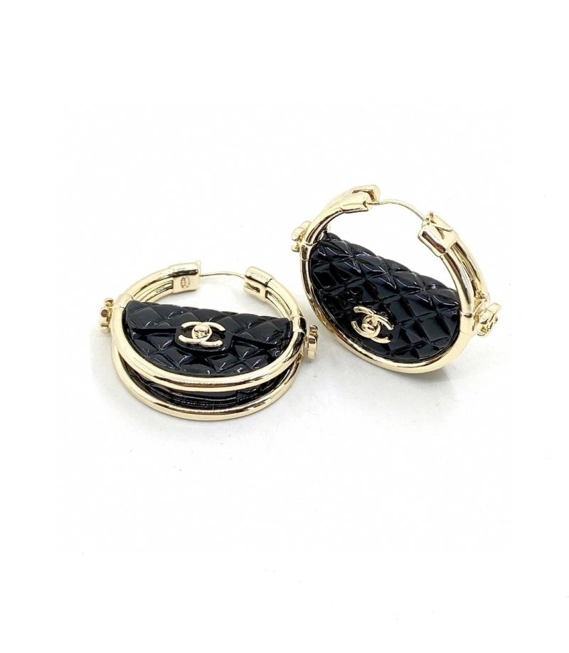 Breathable Chanel Earrings 231670
