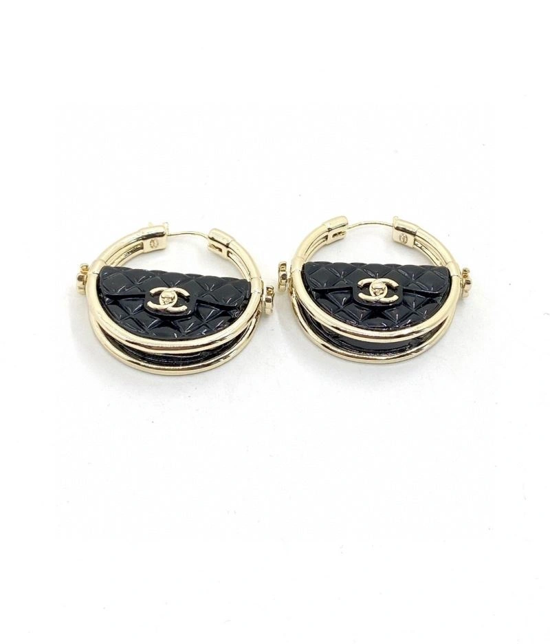 Breathable Chanel Earrings 231670