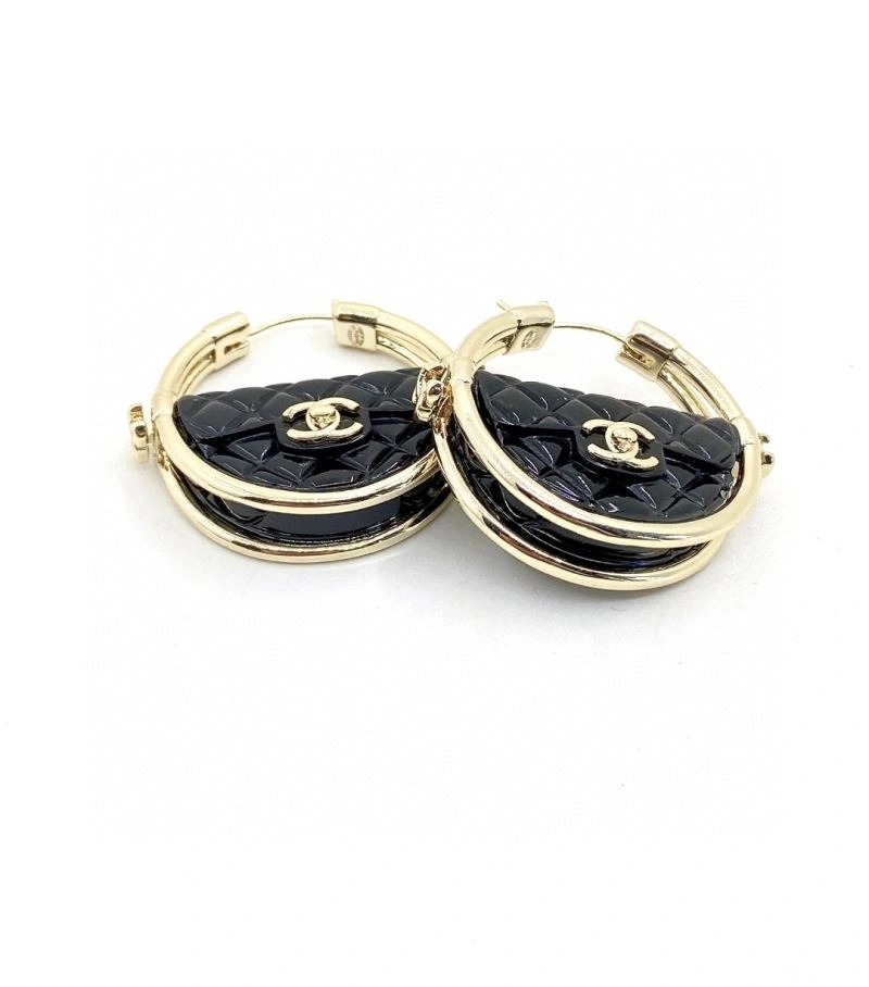 Breathable Chanel Earrings 231670
