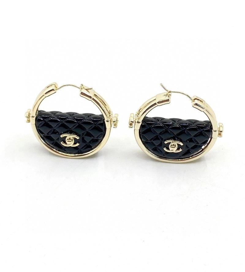 Breathable Chanel Earrings 231670