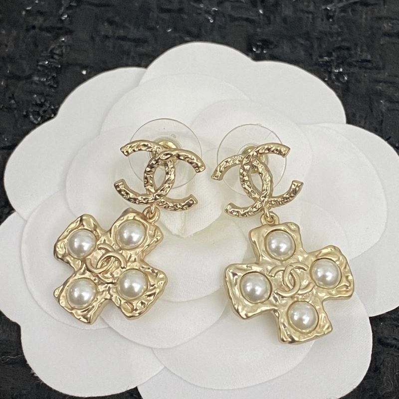 Premium Chanel Earrings 231734