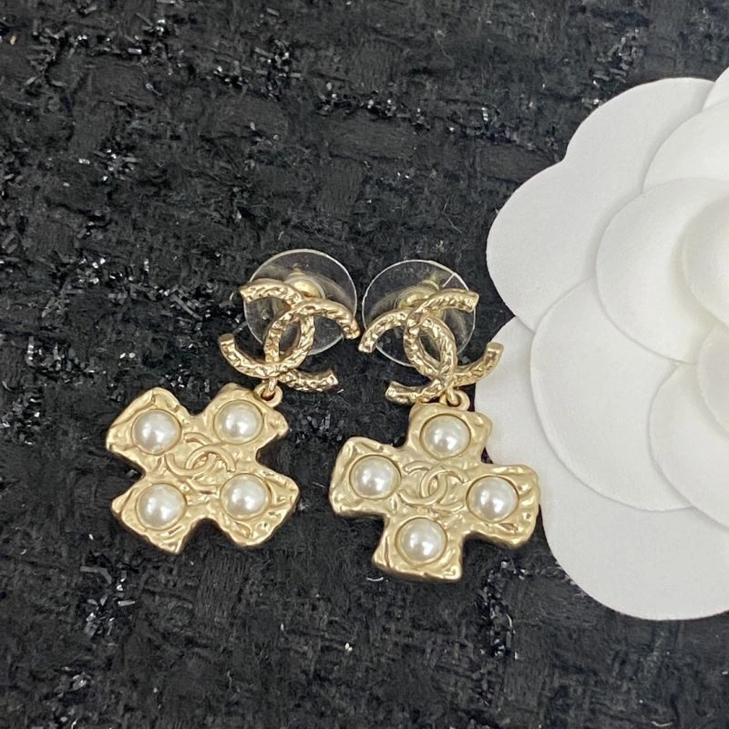 Premium Chanel Earrings 231734