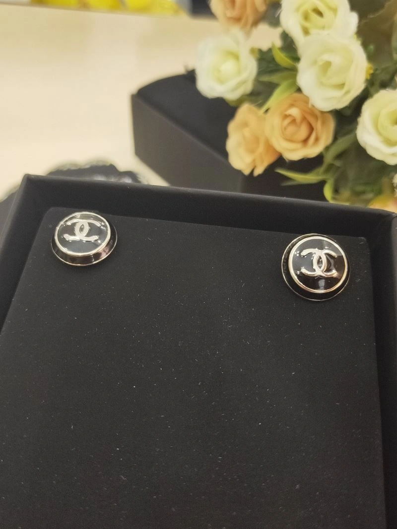 Chanel Earrings Tailored 231691