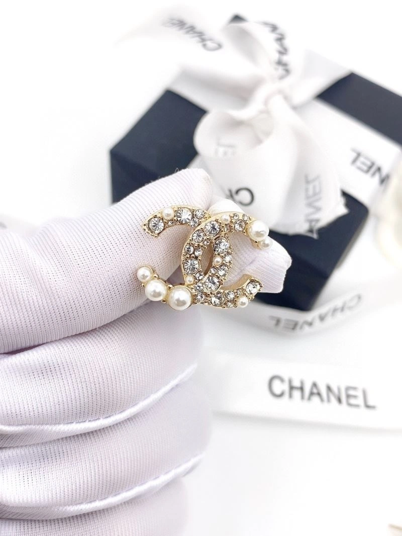 Affordable Chanel Earrings 231656