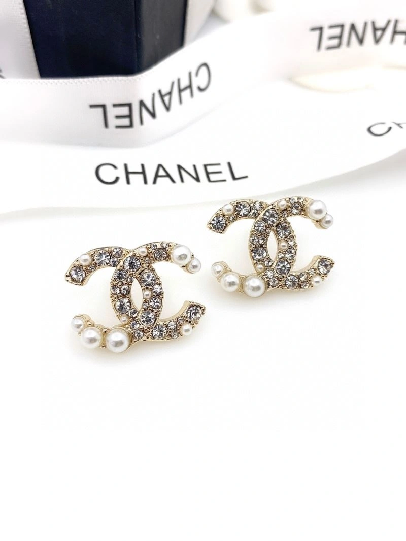 Affordable Chanel Earrings 231656