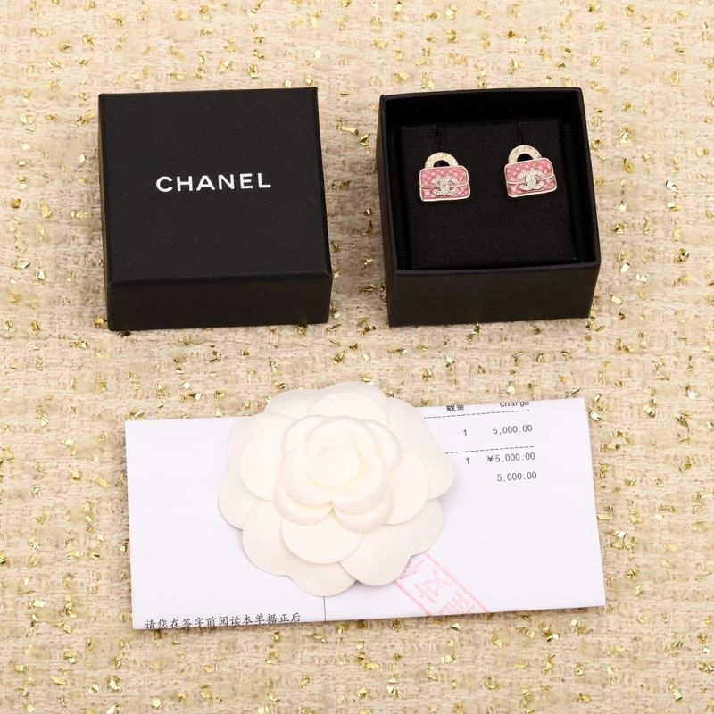Lightweight Chanel Earrings 231660