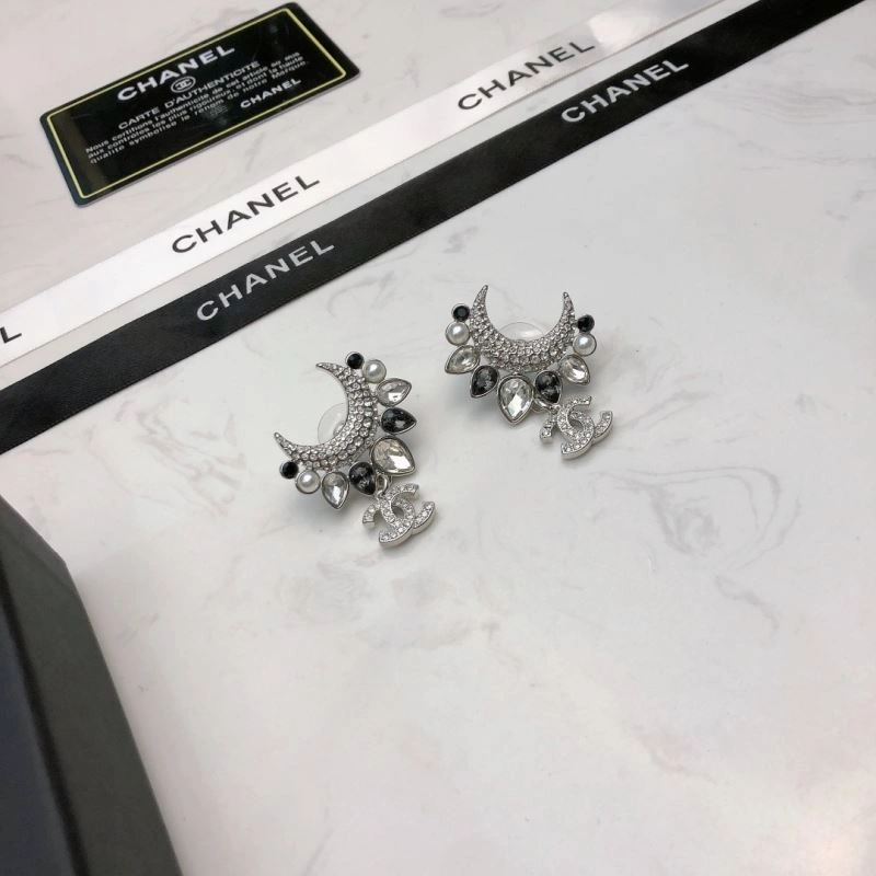 Unisex Chanel Earrings 231637