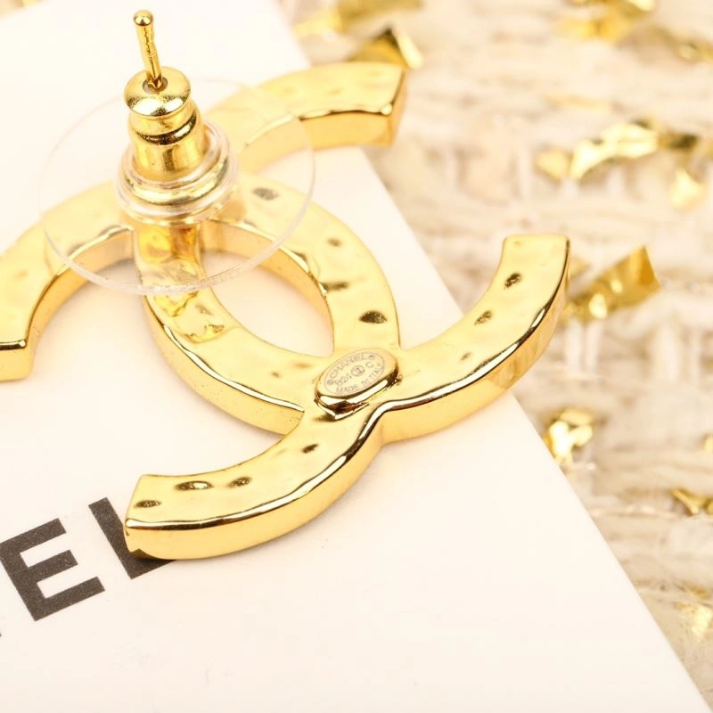 Chanel Earrings Stylish 231633