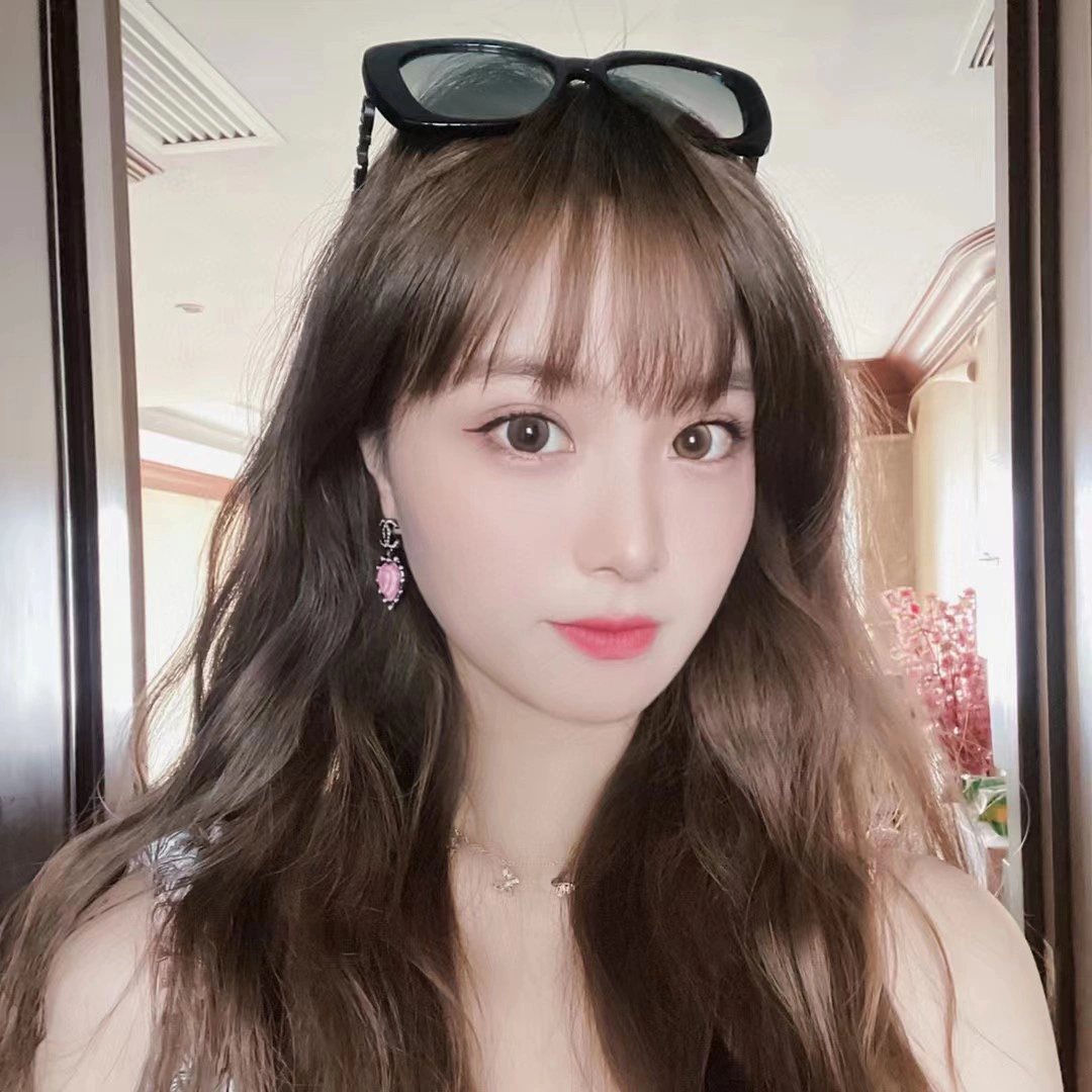 Chanel Earrings Supportive 231728