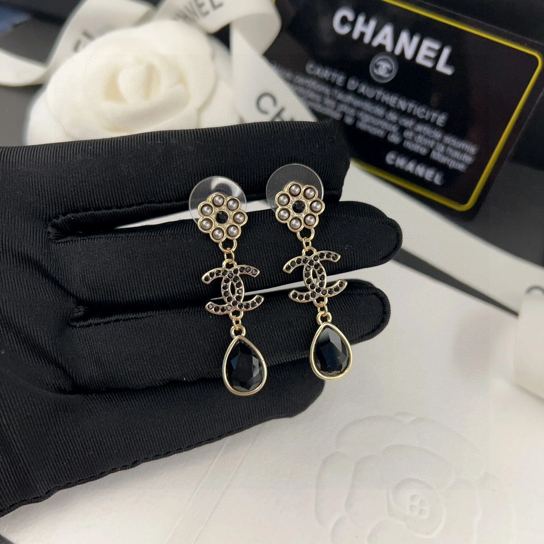 Packable Chanel Earrings 231626