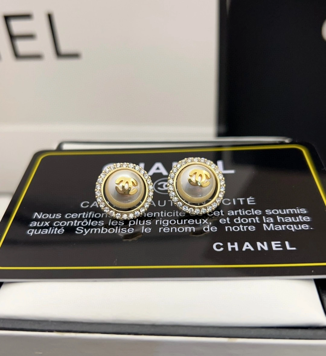 Seasonal Chanel Earrings 231641