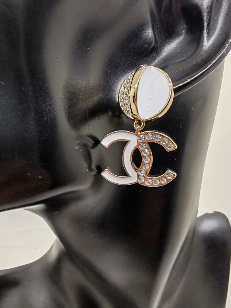 Chanel Earrings FreshLook 231654
