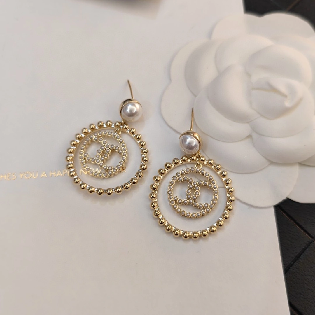 UrbanStyle Chanel Earrings 231619