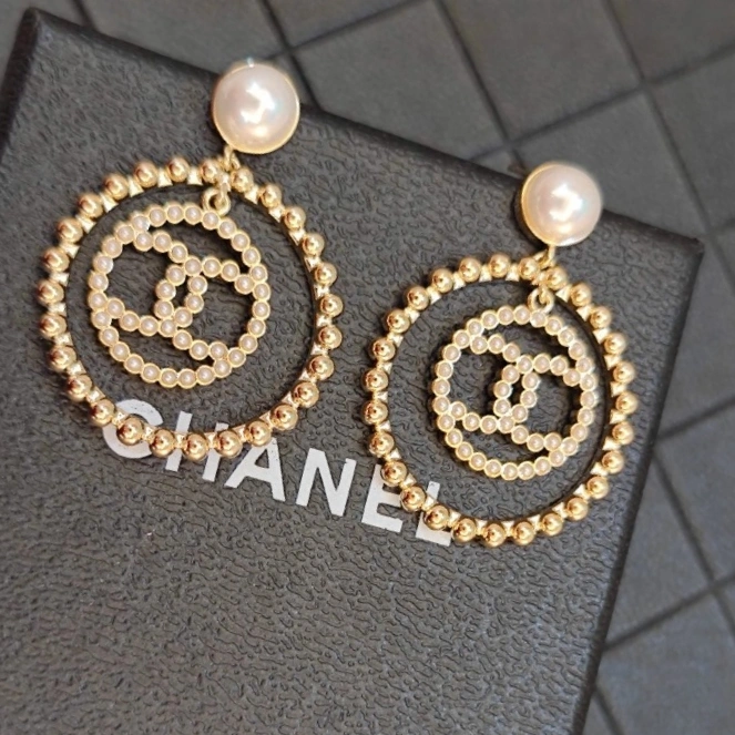 UrbanStyle Chanel Earrings 231619