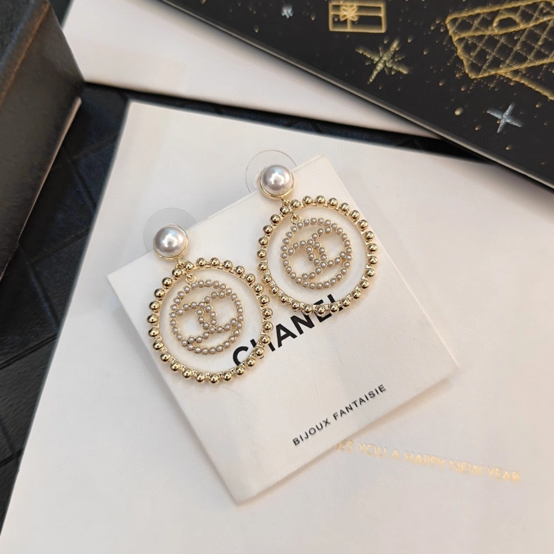 UrbanStyle Chanel Earrings 231619