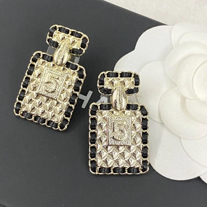 SmartChoice Chanel Earrings 231625