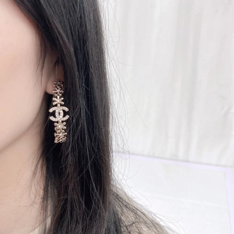 UrbanStyle Chanel Earrings 231639