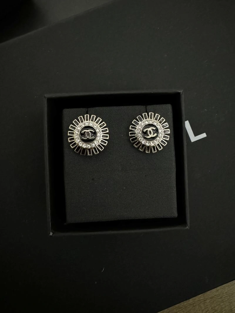 TimelessDesign Chanel Earrings 231609