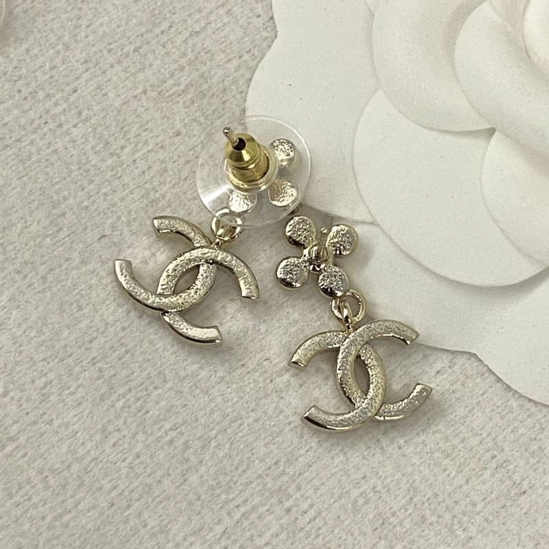 Unisex Chanel Earrings 231624