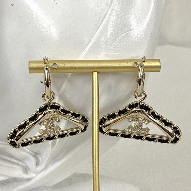 Chanel Earrings Refined 231601