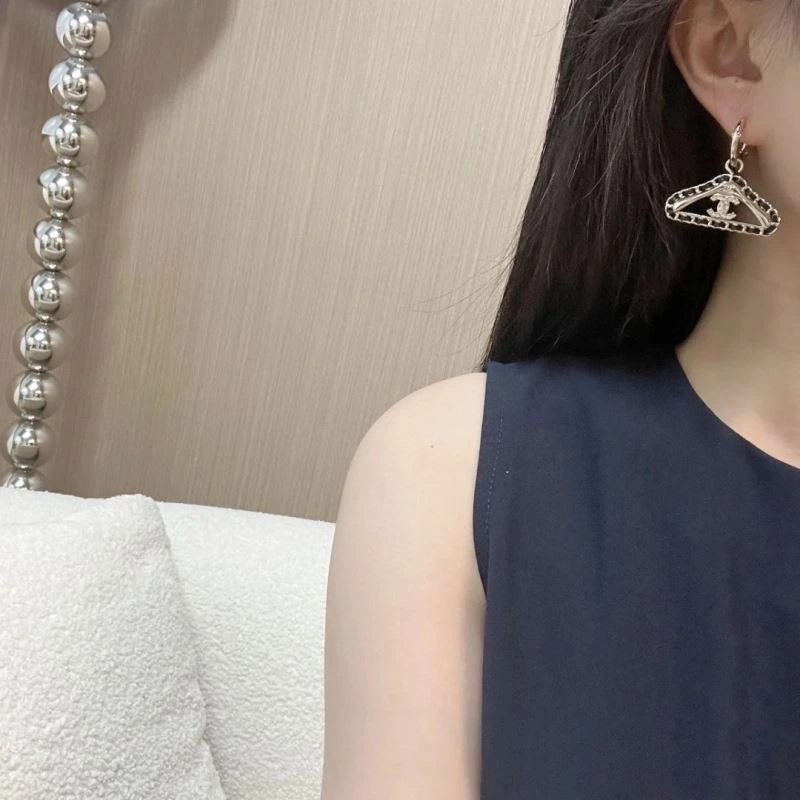Chanel Earrings Refined 231601